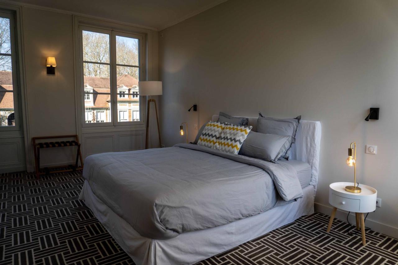 Les Suites Chateau Du Breuil Normandie Le Breuil-en-Auge ภายนอก รูปภาพ